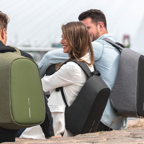 EAN 8714612115473 - XD-Design Bobby Hero Small mochila Antracita, Negro Espuma, Tereftalato de polietileno (PET) imagen 11