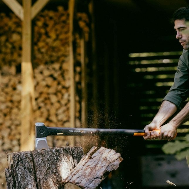 Hacha De Dividir Fiskars X-Series X36 Con Hoja En L, Hacha/Hacha Negro/Naranja, Mango Largo 1069109