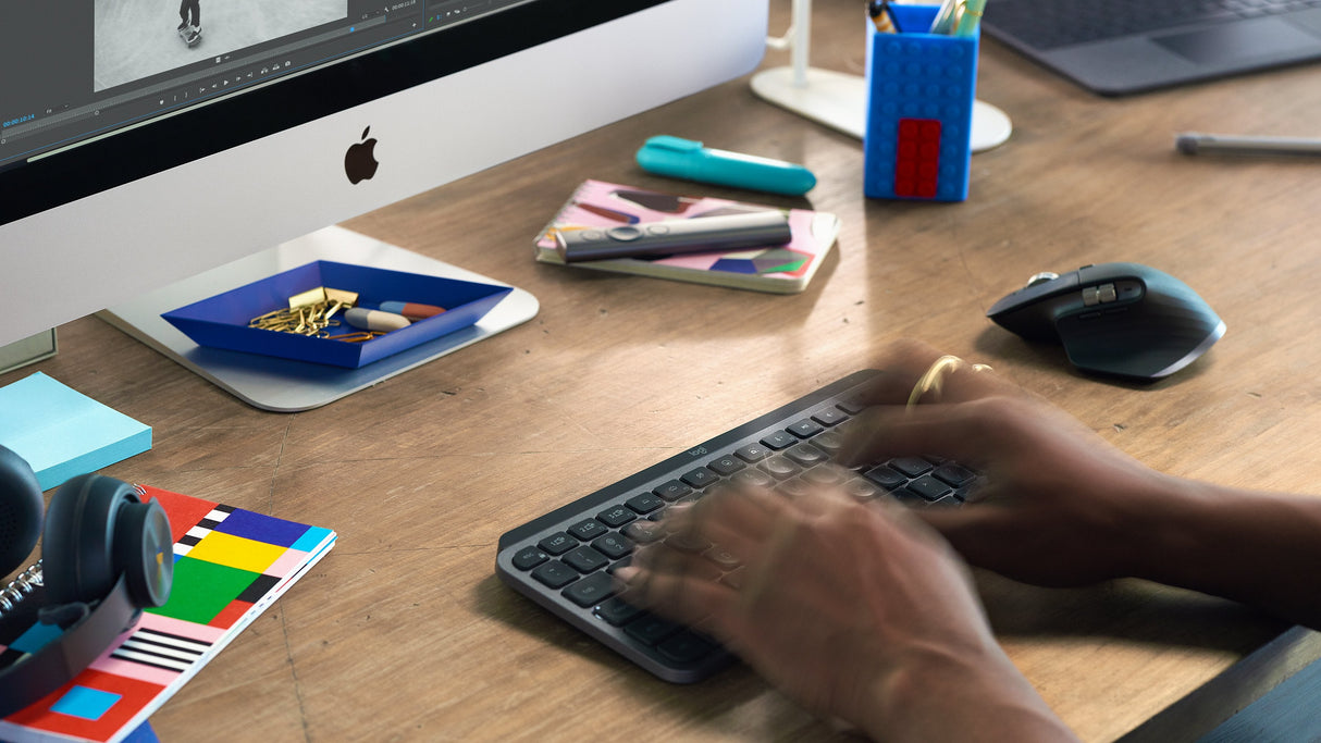 Teclado Español Logitech Mx Keys Mini Rf Wireless + Bluetooth Qwerty Grafito