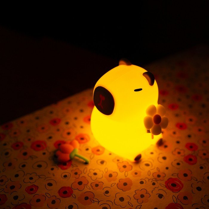 Lámpara Nocturna Led Rgb Recargable Modelo Capibara Florista