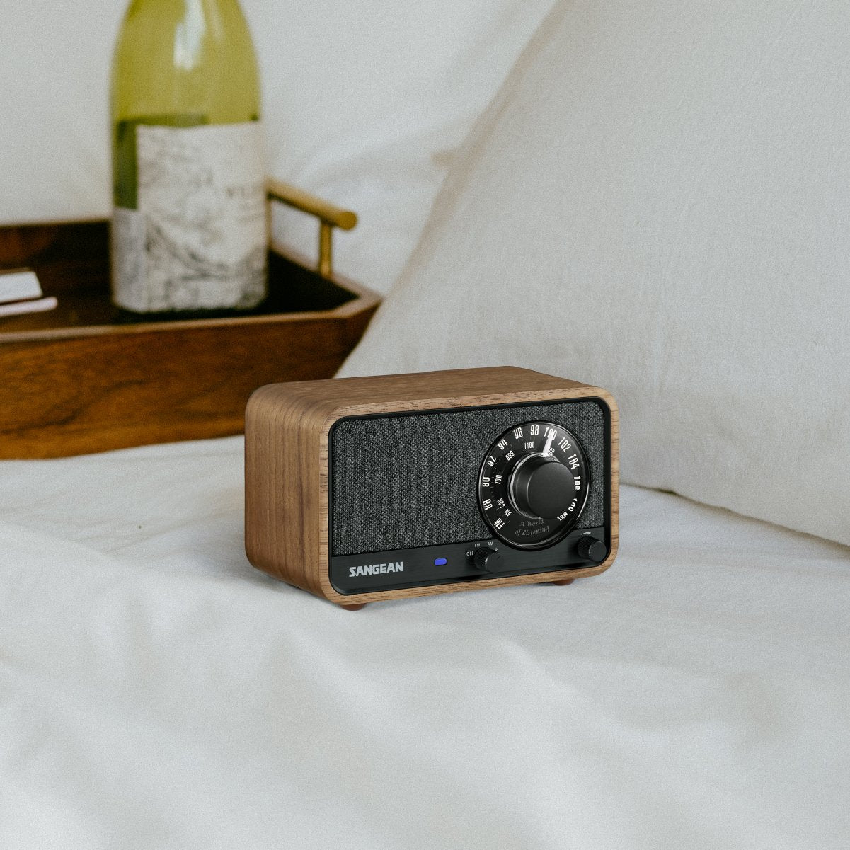 Sangean Wr-8 Nogal Vintage Radio Analógica De Madera Con Am Fm Bluetooth