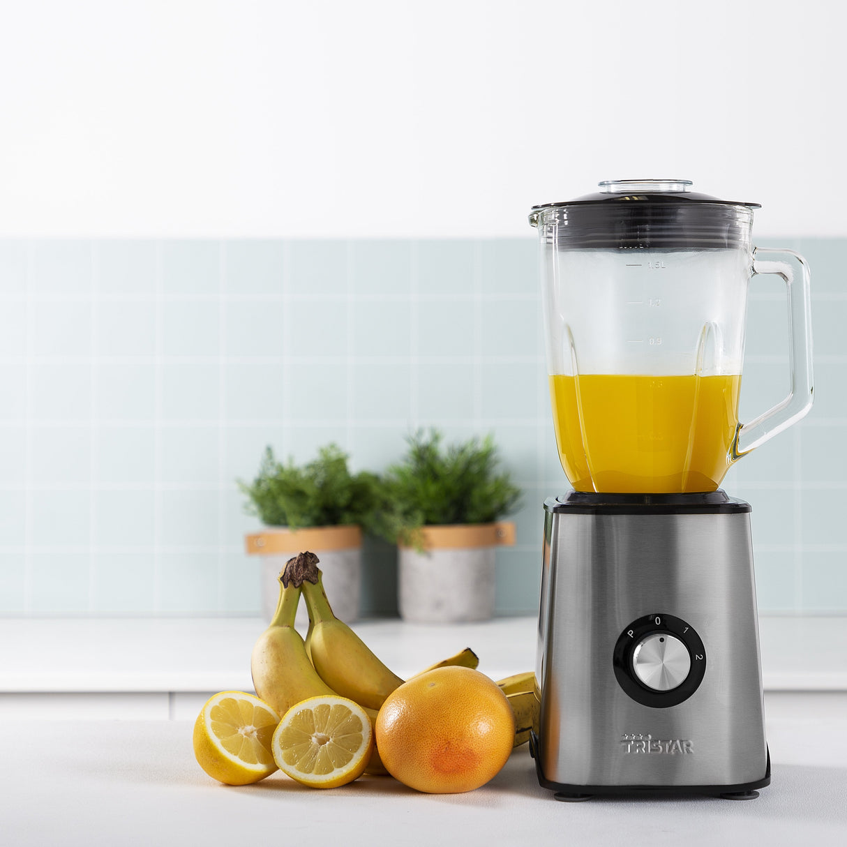 Batidora De Vaso Tristar Bl-4471 1000w 2 Velocidades Capacidad 1.5l