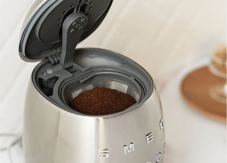 EAN 8017709280543 - Smeg DCF02SSEU cafetera eléctrica Totalmente automática Cafetera de filtro 1,4 L imagen 10