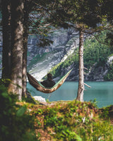 Hamaca De Camping Amazonas Adventure Mosquito Hammock Thermo Az-1030430 Verde/Marrón Az-1030430