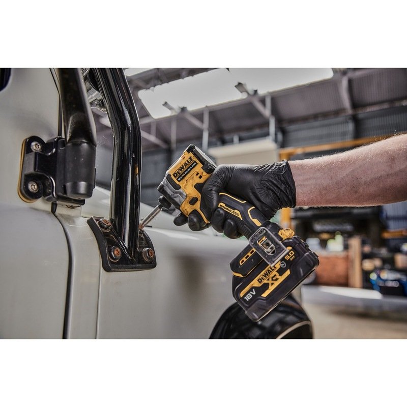 Atornillador De Impacto Aku 18v Tstak Dcf850nt-Xj Dewalt