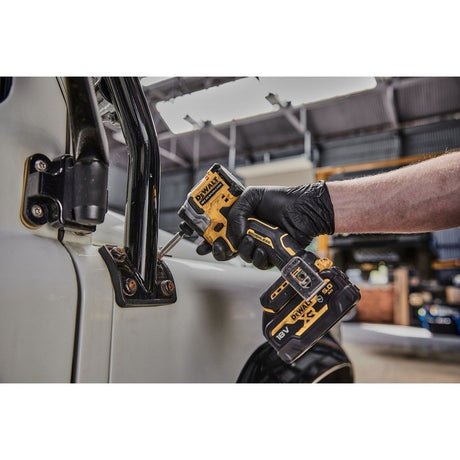 EAN 5035048742693 - DeWALT DCF850N-XJ destornillador eléctrico y llave de impacto 3250 RPM Negro, Amarillo imagen 12