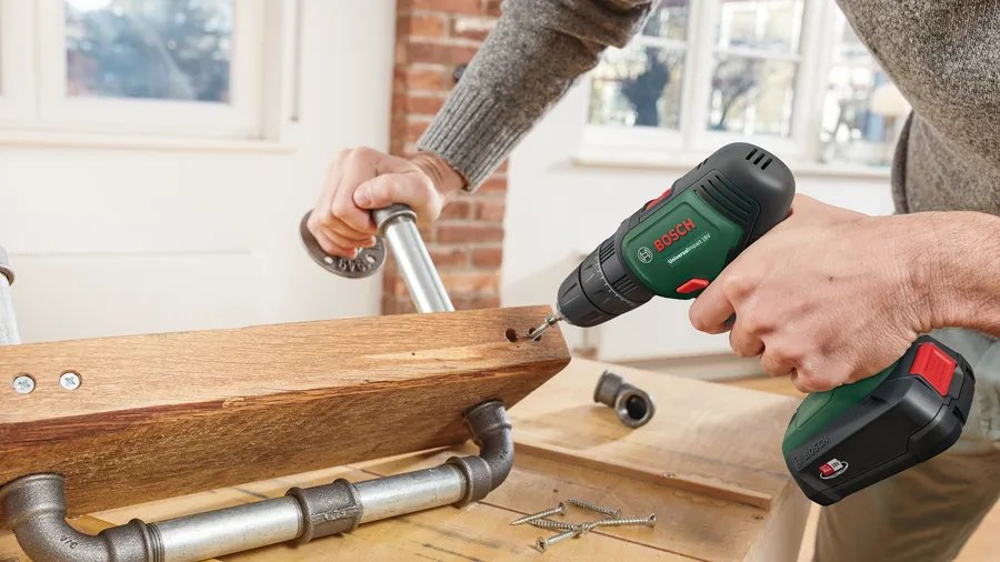 Bosch Taladro Combinado A Batería Universalimpact 18v + Systembox, Batería Li-Ion 1,5ah + 2,5ah, Maletín + 210 Accesorios, Power For All Alliance