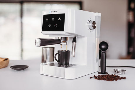 EAN 5901750506949 - Blaupunkt CMP501 cafetera eléctrica Máquina espresso 1,5 L imagen 4