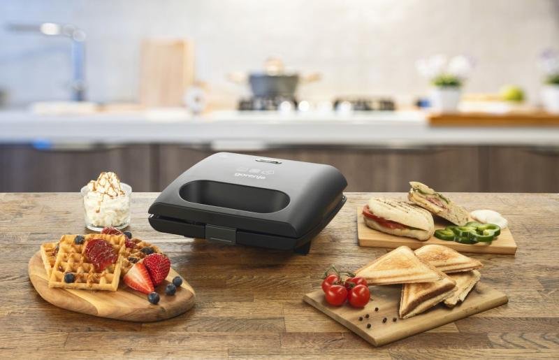 Gorenje Sm703gcb Sandwich Maker, Power 700 W, Black