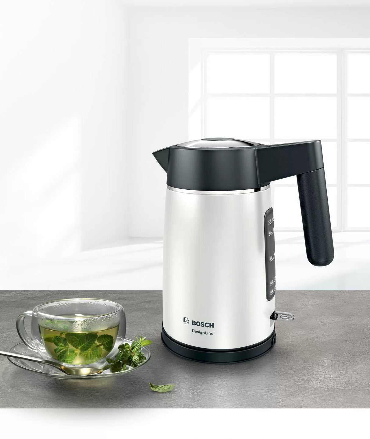 EAN 4242005276493 - Bosch DesignLine tetera eléctrica 1,7 L 2400 W Negro, Plata imagen 13