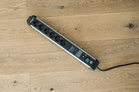 EAN 4007123677108 - Brennenstuhl 1391010601 base múltiple 5 m 6 salidas AC Interior Negro, Plata imagen 5