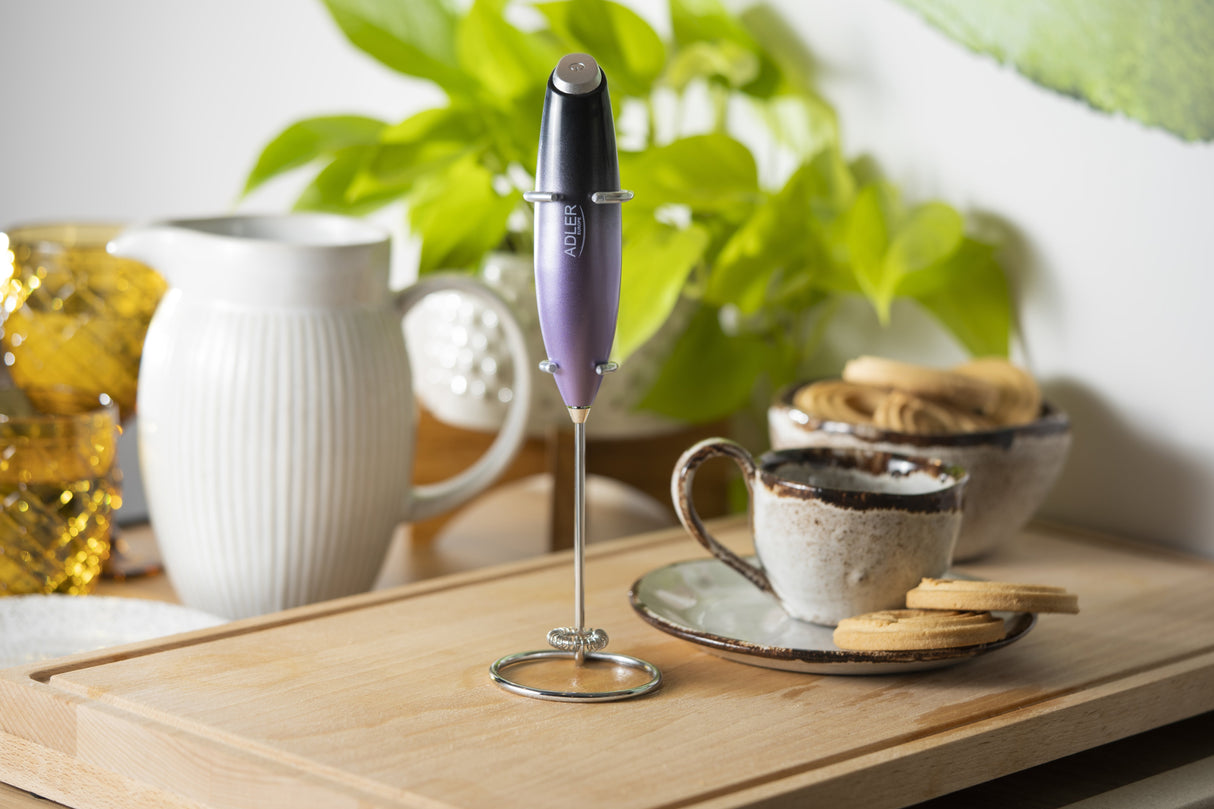 Adler Ad 4499 Espumador De Leche Con Soporte Negro Morado