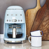 EAN 8017709280529 - Smeg DCF02PBEU cafetera eléctrica Totalmente automática Cafetera de filtro 1,4 L imagen 6