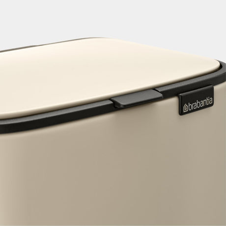 EAN 8710755237829 - Brabantia Bo 4 L Rectangular Acero Beige imagen 5
