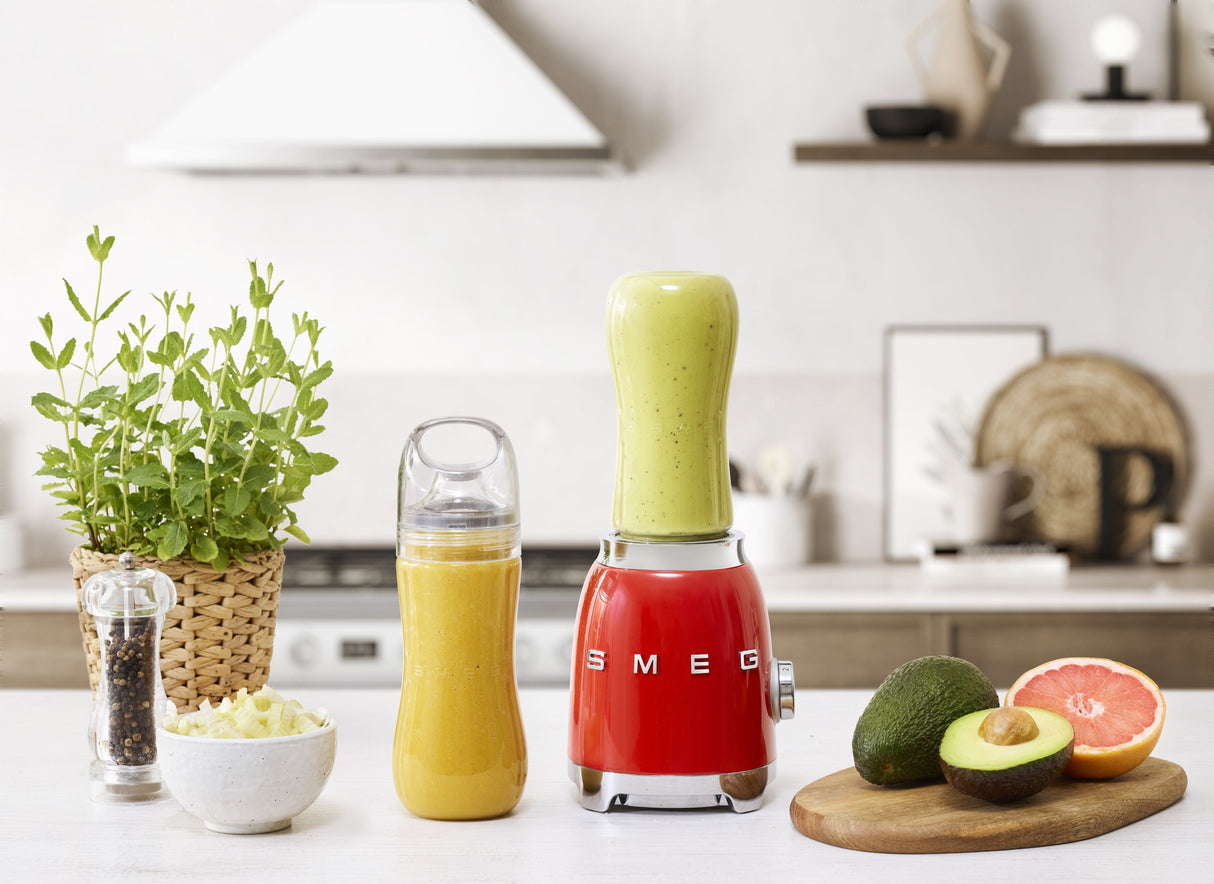 EAN 8017709313012 - Smeg PBF01RDEU licuadora 0,6 L Batidora de vaso 300 W Rojo imagen 6