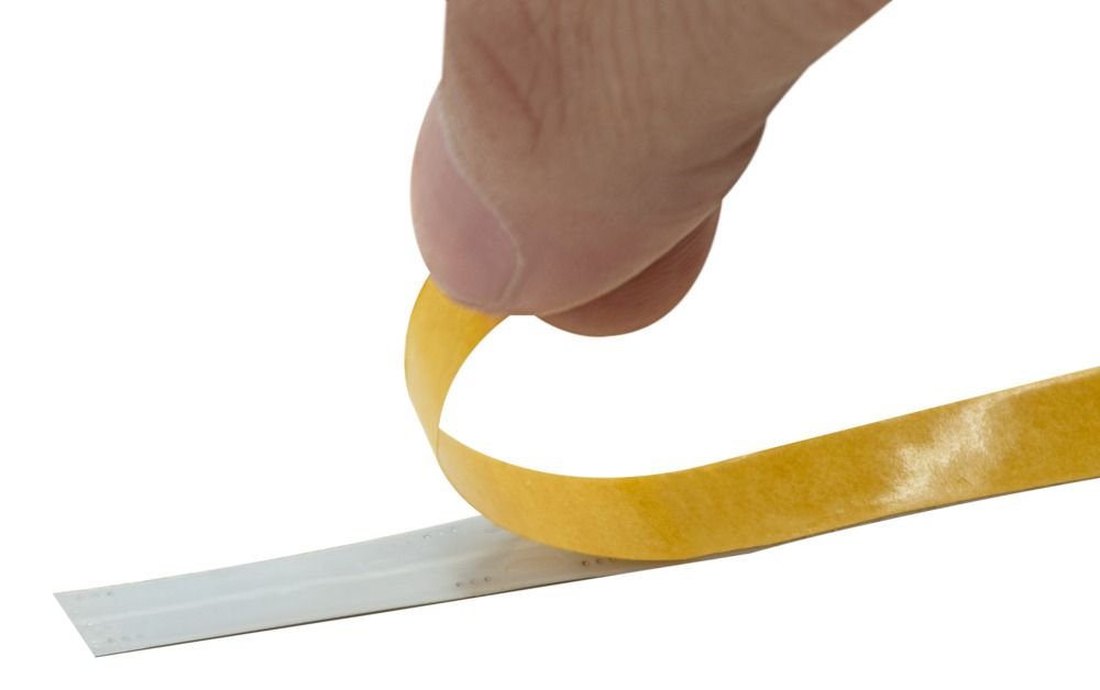 Ansmann 1600-0436 Tira De Led De 2 M Con Sensor Crepuscular Y De Movimiento Pir, Iluminación De Armario Led, Incluidas 4 Pilas Aaa