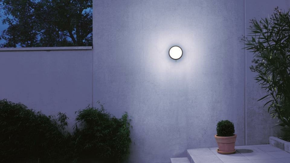 EAN 4007841053079 - STEINEL L 330 S Aplique de pared para exterior Bombilla(s) no reemplazable(s) LED 8,4 W imagen 2