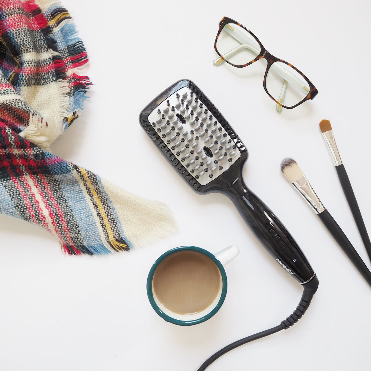 Cepillo Alisador Babyliss Hsb101e