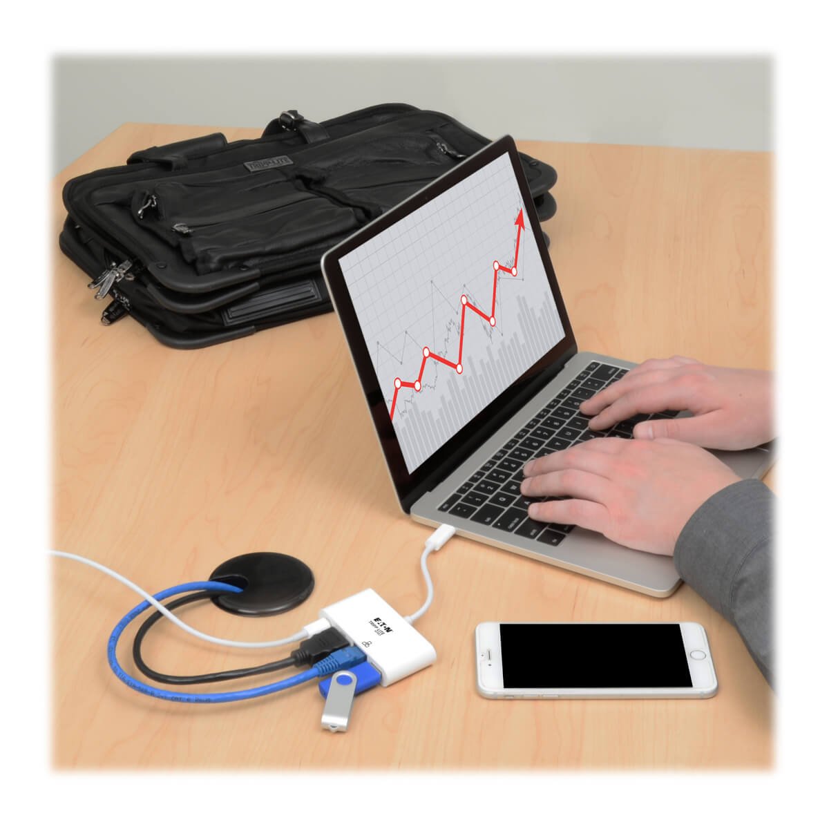 Tripp Lite U444-06n-Hgu-C Adaptador Multipuerto Usb-C Con Hdmi, Puerto Usb 3.0, Gbe, Carga Pd De 60w, Hdcp, Blanco