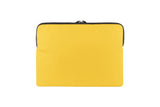 Tucano Gommo Sleeve Funda Portatil 15,6" - Material Engomado Impermeable - Bolsillo Para Accesorios - Amarillo