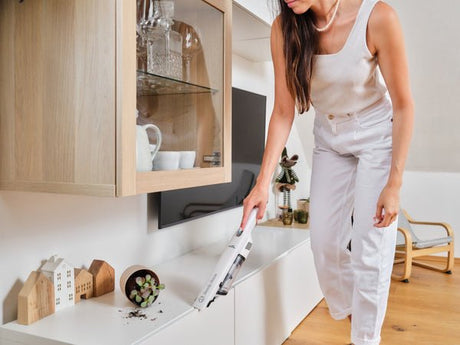 EAN 8590393435265 - Eta Handy Home Aspiradora escoba 2 en 1 Batería Secar HEPA Bolsa para el polvo 0,2 L 120 W Blanco 2500 Ah imagen 20