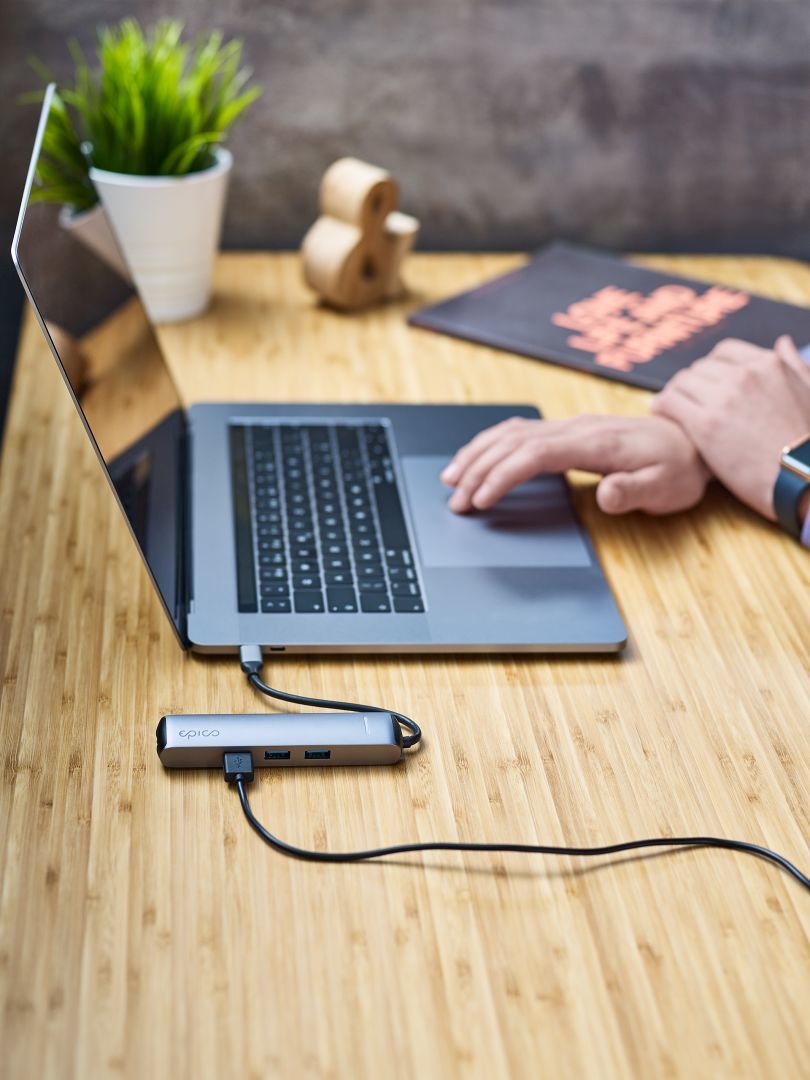 Epico Hub Usb-C A 4k Hdmi  3usb-A  Usb-C  Ethernet - Plata