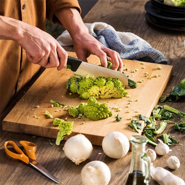 Santoku Knife Fiskars   16cm Hard Edge1051761