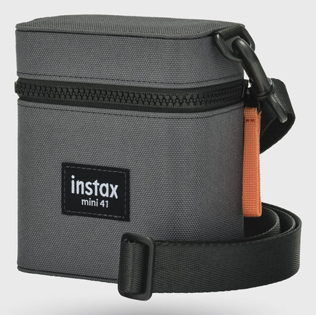 EAN 8720094753713 - Fujifilm 70100167086 estuche para cámara fotográfica Carcasa compacta Negro imagen 1
