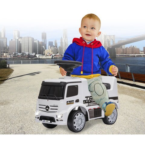 Jamara Rutscher Mercedes-Benz Antos Blanco