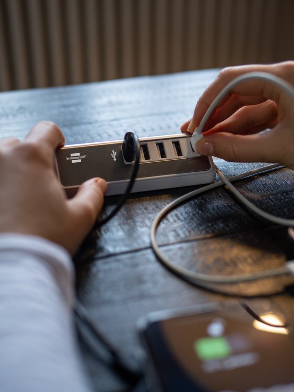 Brennenstuhl Multicargador Usb De Estilo 1508230