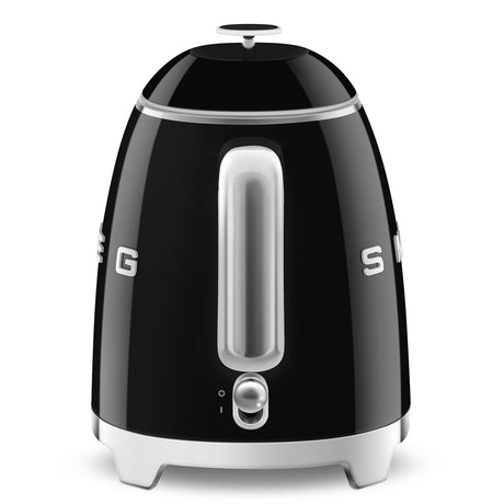 EAN 8017709302184 - Smeg KLF05BLEU tetera eléctrica 0,8 L 1400 W Negro imagen 8