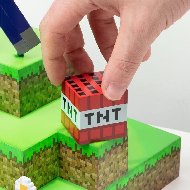 Lámpara Paladone Steve Diorama Minecraft
