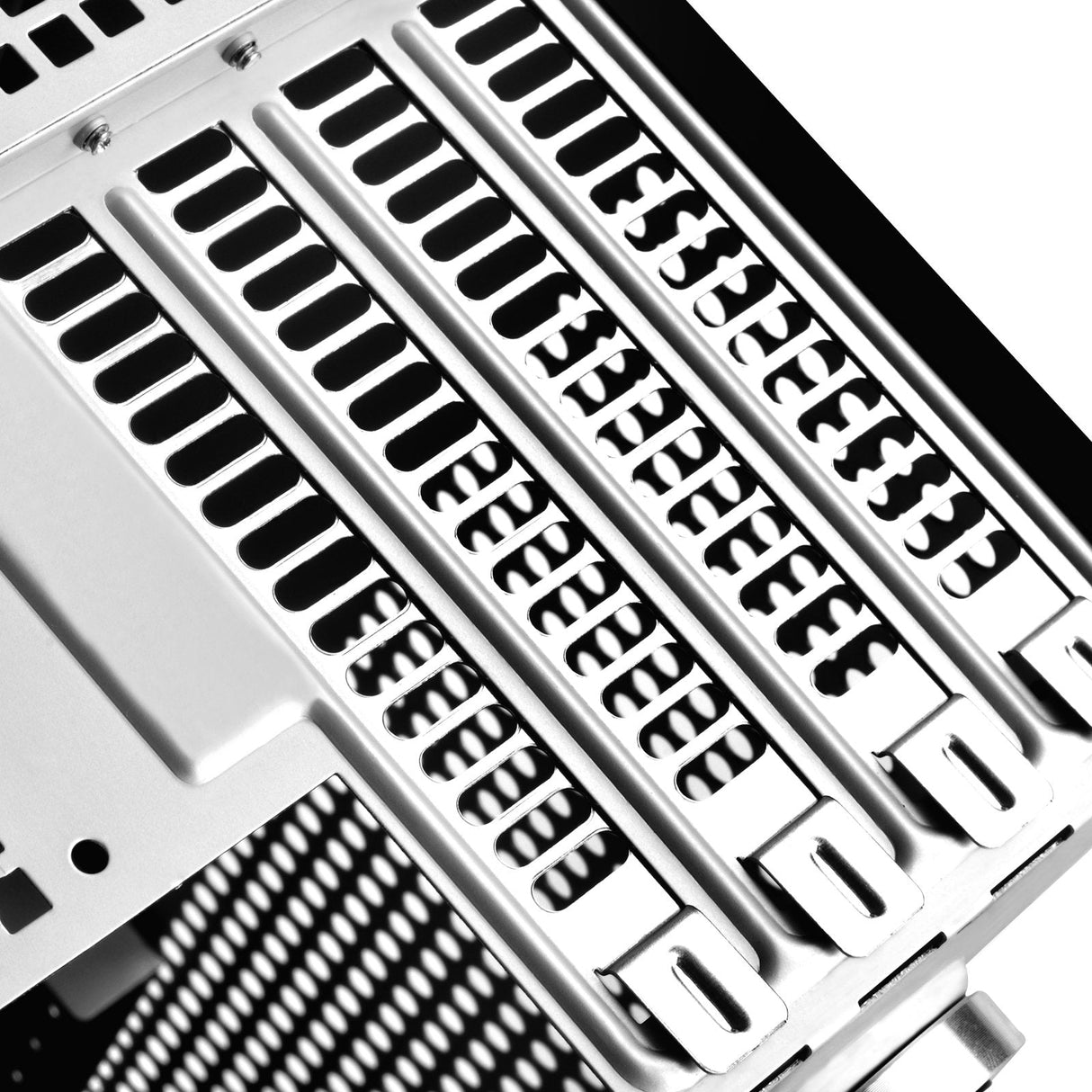 Caja Silverstone Sg11, Negra Sst-Sg11b