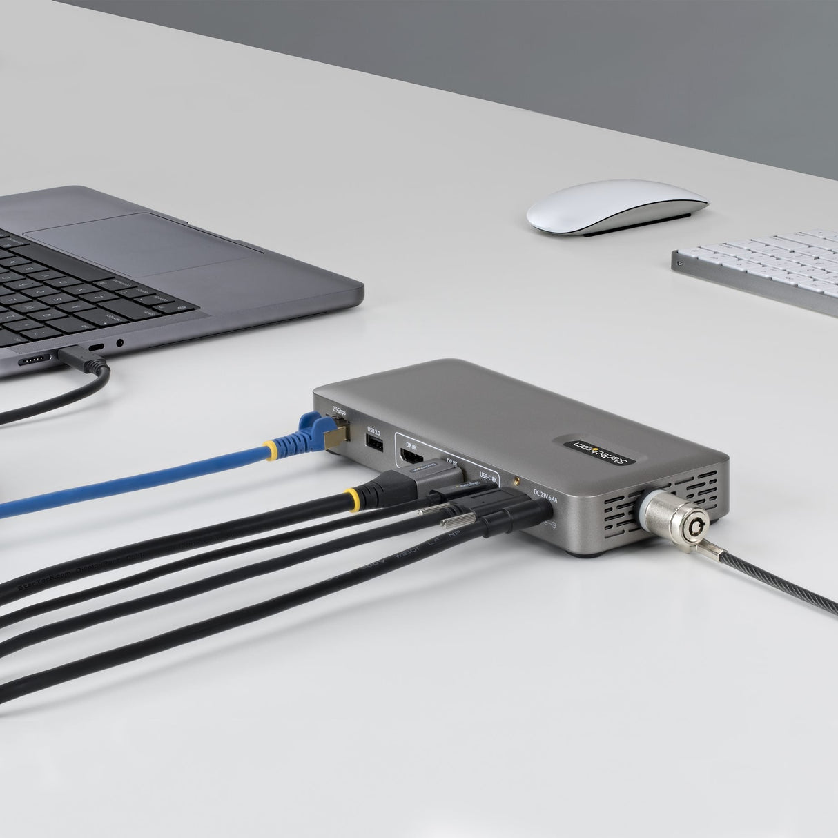 Usb4 Dual Display Docking Station