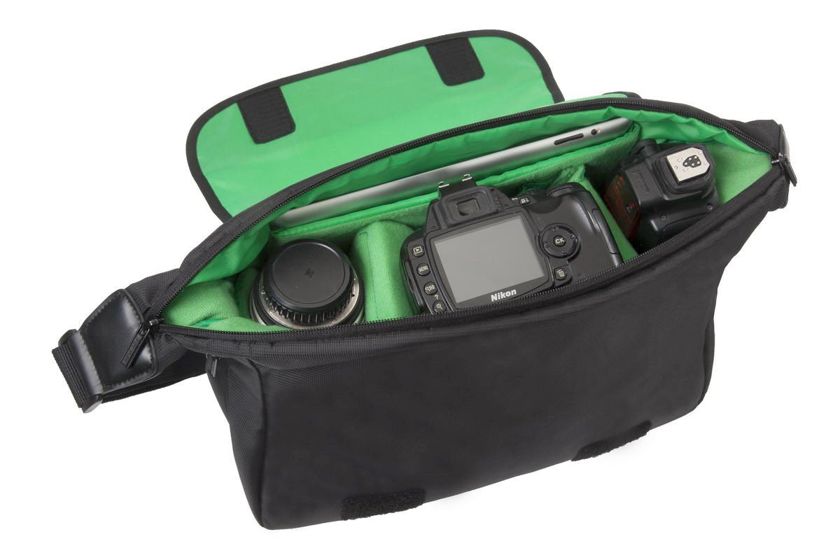 Bandolera Rivacase 7450 Negro