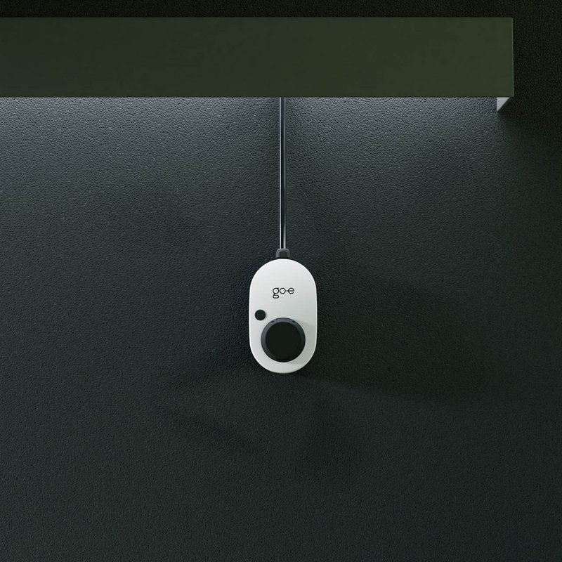 Go-E Charger Gemini, 22 Kw (32a Trifásico), Caja De Pared (Blanco/Negro, Sin Cable) Ch-04-22-51