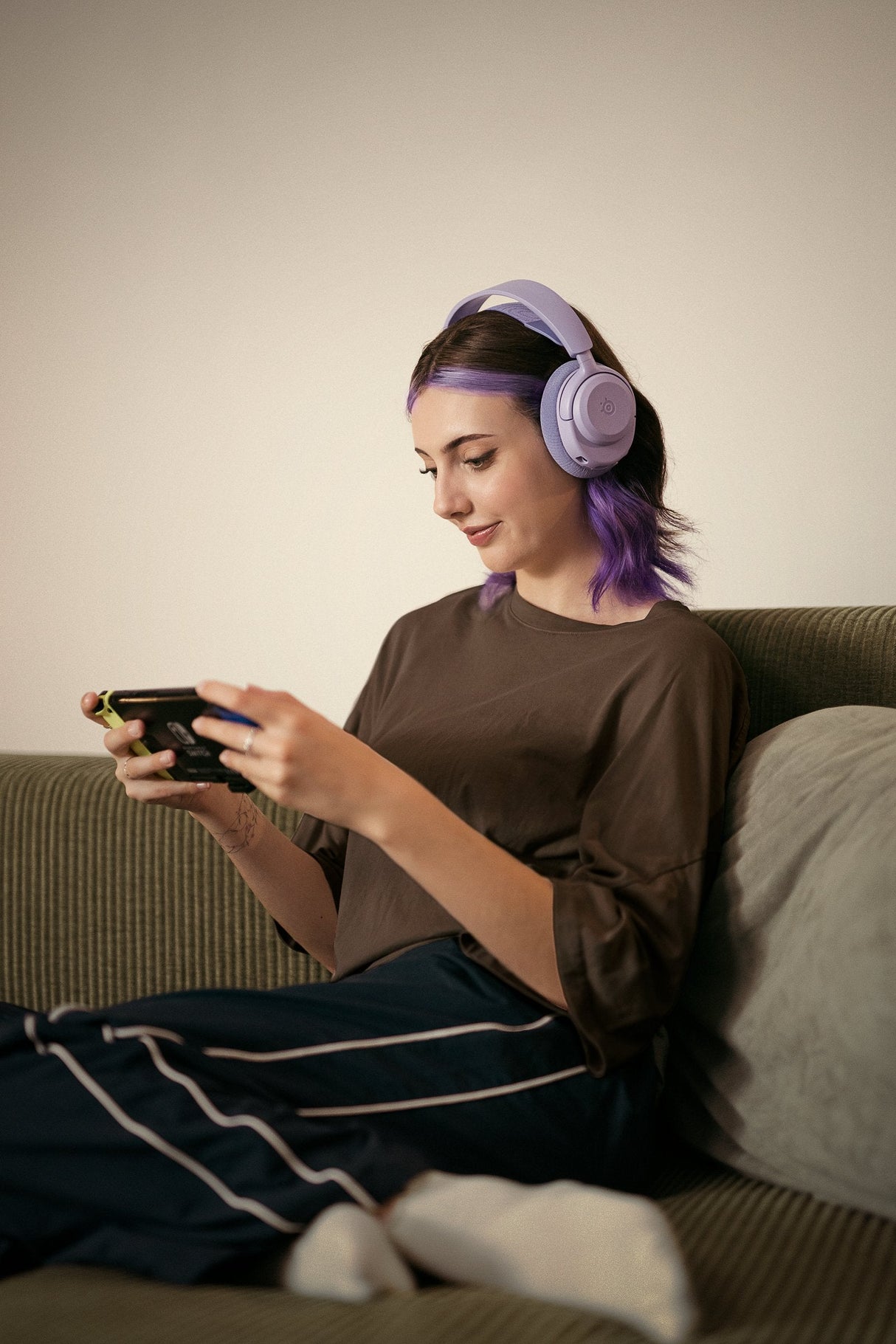 EAN 5707119061315 - Steelseries Arctis Nova 3P Auriculares Inalámbrico Diadema Música/uso diario Bluetooth Lavanda imagen 19