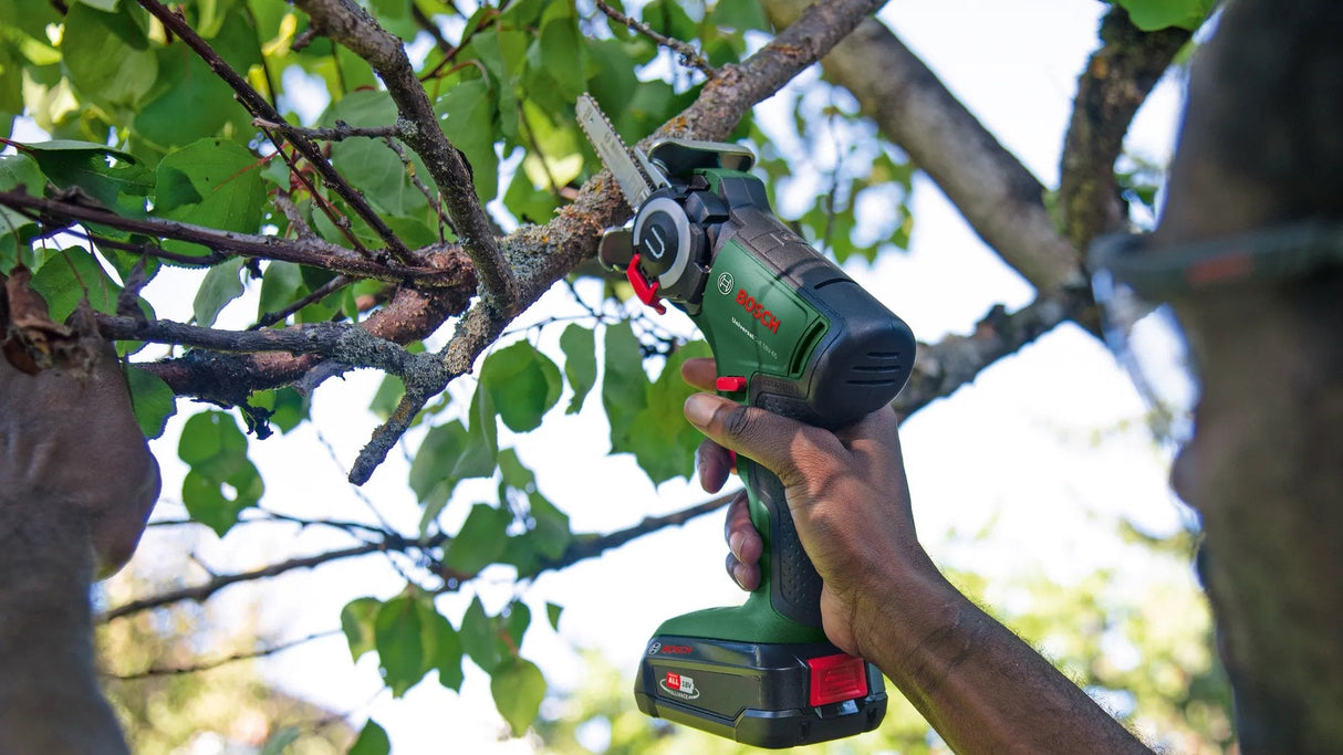 Sierra Inalámbrica Bosch Nanoblade Universalcut 18v-65 Solo, 18 Voltios, (Verde/Negro, Sin Batería Ni Cargador, Power For All Alliance) 06033d5200