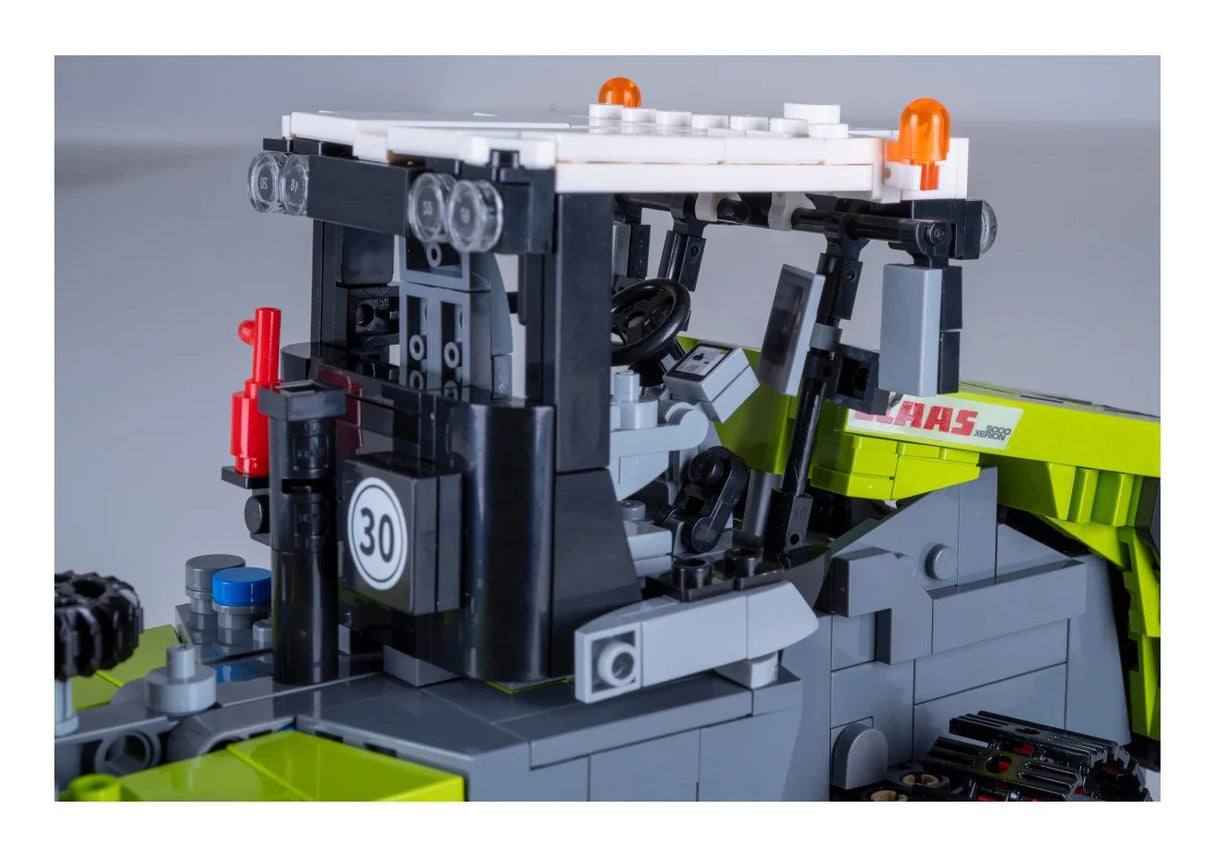 Jamara Cada Claas Xerion 1:32 Bricks Amarillo 8+