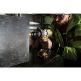 Dewalt Taladro / Atornillador Li-Ion Baterias + Cargador 18v 5ah Dcd991p2-Qw
