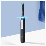 EAN 4210201415329 - Oral-B iO 4 Adulto Cepillo dental giratorio Negro imagen 1
