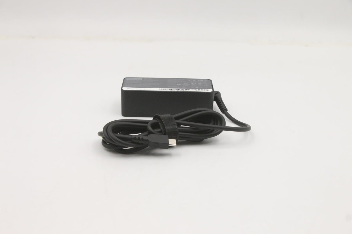 EAN 5704174263333 - Lenovo 5A10W86243 adaptador e inversor de corriente Interior 45 W Negro imagen 7