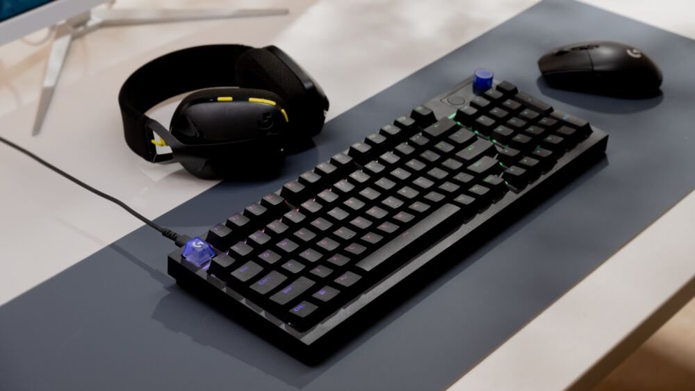 Logitech G G316 X 98 Teclado 98% Retroiluminación Usb Qwerty Italiano Interruptor: Tactile Negro