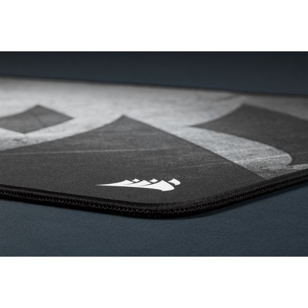 Corsair Mm300 Pro Premium Spill-Proof Cloth Gaming Mouse Pad - Extended