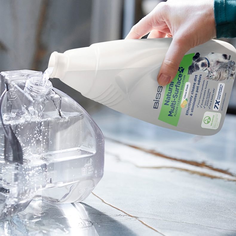 EAN 0011120260366 - Bissell 3122 accesorio y suministro de vacío Solución de limpieza Aspiradora sin cables imagen 2