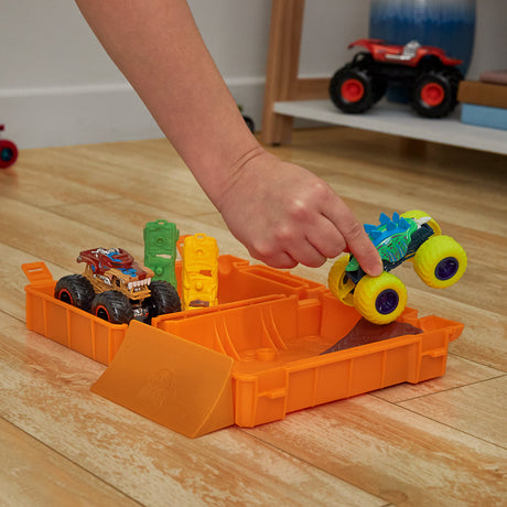 EAN 0194735237500 - Hot Wheels Monster Trucks HXT04 vehículo de juguete imagen 3