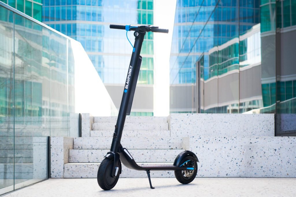 Patinete Eléctrico Blaupunkt Esc90x 20 Km/H 350 W Negro Azul