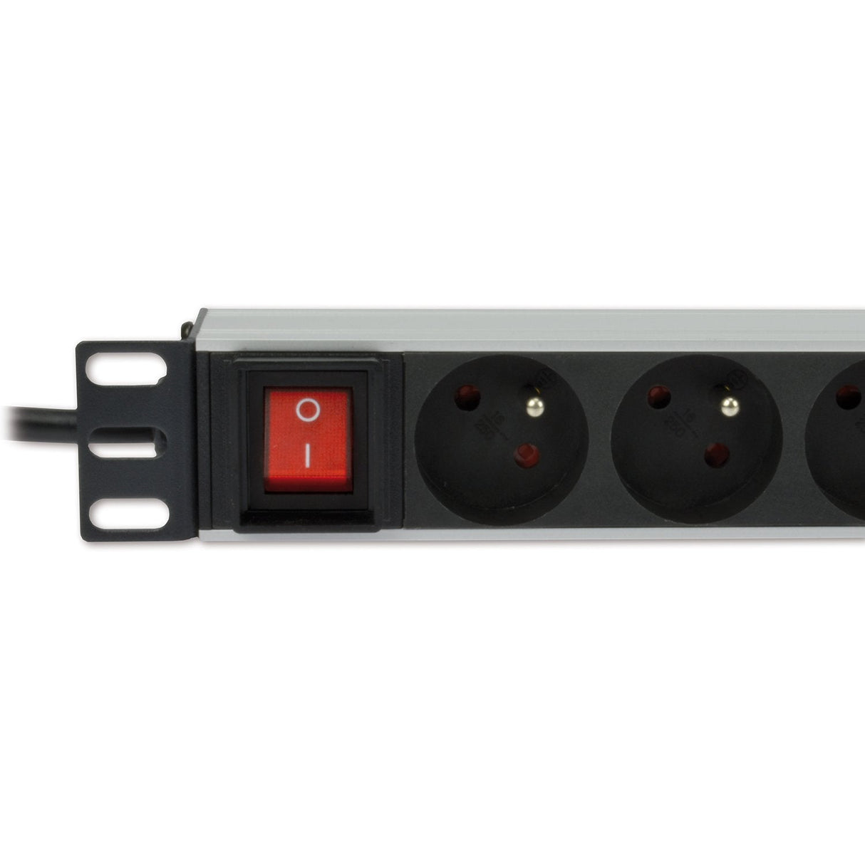 Power Bar (16a) Rack-Mountable