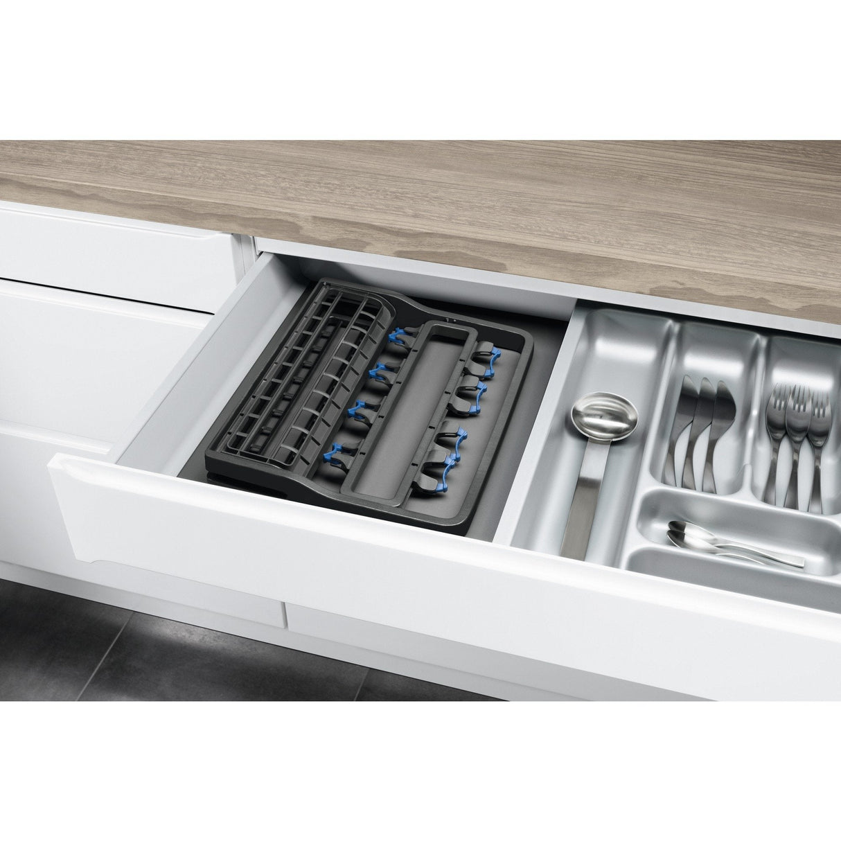 EAN 7321423447436 - Electrolux 9029795540 pieza y accesorio de lavavajillas Negro Soporte para vasos de vino imagen 4