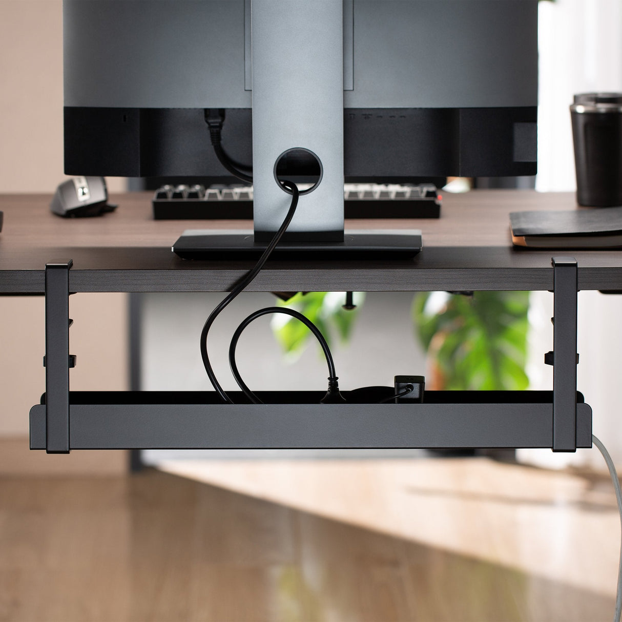 EAN 8052101432213 - Ewent EW1548 organizador de cables Escritorio Bandeja de cables Negro 1 pieza(s) imagen 8